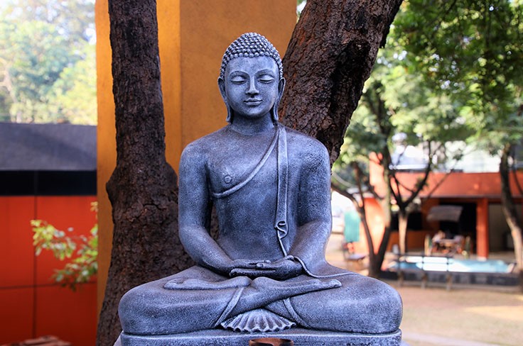 Buddha statue